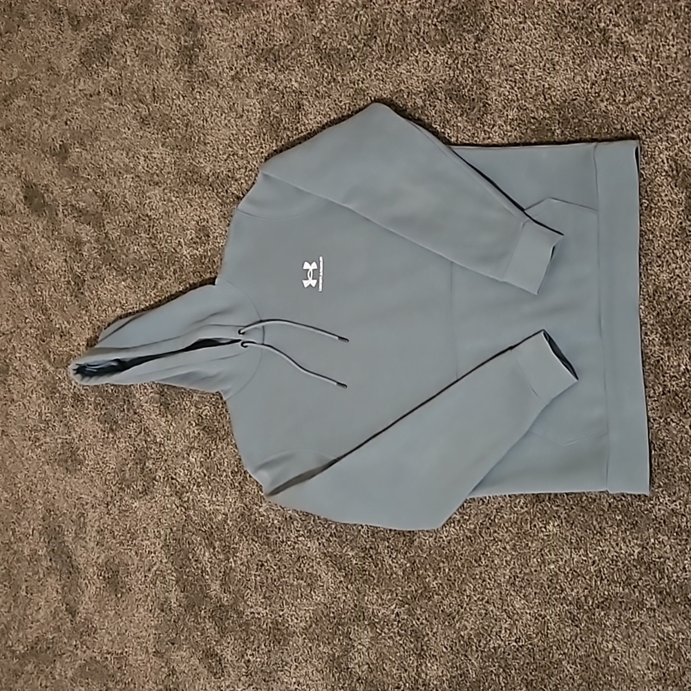 Under Armour Hoodie